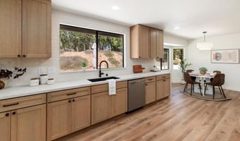 1650 Silver Tree Ln, Escondido, CA 92026