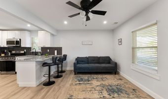 7 Lafayette Ave, Del Haven, NJ 08251