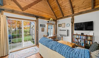 5825 Lake Rd 9, Ashtabula, OH 44004