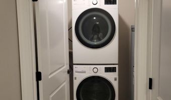 2435 Lamington Rd 33, Bedminster, NJ 07921