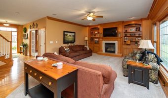 106 SW Stonegate Dr, Ankeny, IA 50023