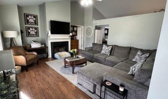 712 Matney Ln, Apex, NC 27502