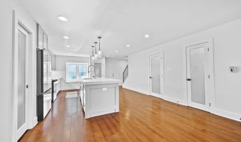 10222 ARIZONA Cir 18, Bethesda, MD 20817