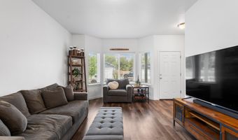 1295 Mary Ave, Benton City, WA 99320