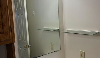 2113 N TAZEWELL Ct, Arlington, VA 22207