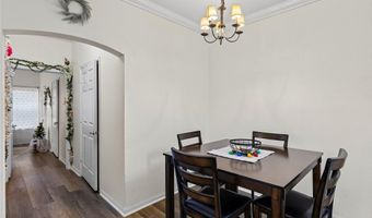 447 W Longleaf Dr, Auburn, AL 36832