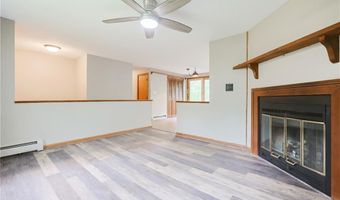 274 Courthouse Ln, Burrillville, RI 02859