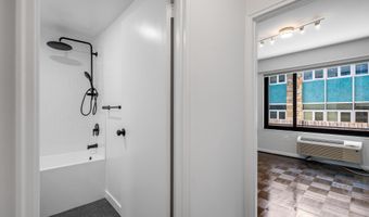 3601 WISCONSIN Ave NW 111, Washington, DC 20016