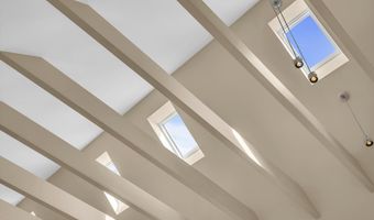 99 Holly Ln, Bayville, NJ 08721