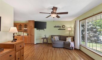 1094 Lowell Dr, Apple Valley, MN 55124