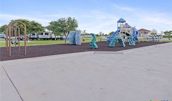 25 Augusta Cir, Aransas Pass, TX 78336