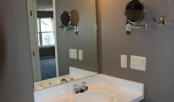 1376 HEATHERWOOD Ln, Ann Arbor, MI 48108