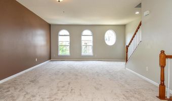 7810 LOCUST LEAF Ln, Alexandria, VA 22315