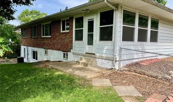 7830 Apple Valley Dr, Affton, MO 63123