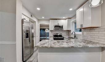 6221 Willow Run Rd, Peachtree Corners, GA 30092