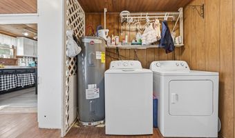 686 Weeks Ave, Asbury, MO 64832