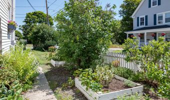 12 Cherry St, Bath, ME 04530