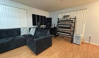 615 Broadway 11, Amityville, NY 11701