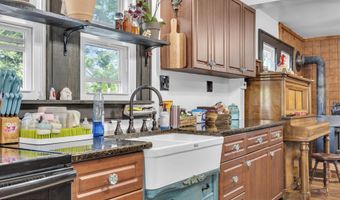 614 Bay Blvd, Bayville, NJ 08721