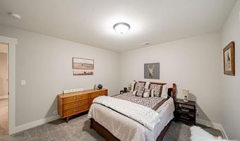 5433 Klamath Falls St, Ammon, ID 83406