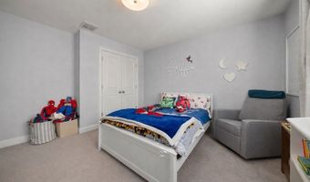 24 Lynn Dr, Attleboro, MA 02703