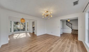 4935 Tanners Spring Dr, Alpharetta, GA 30022