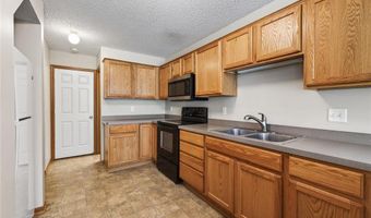 6213 Maclynn Ave NE, Albertville, MN 55301