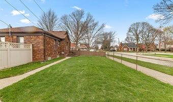 7609 Rosedale Blvd, Allen Park, MI 48101