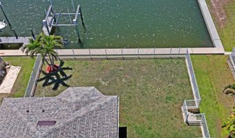 5714 SEA TROUT Pl, Apollo Beach, FL 33572