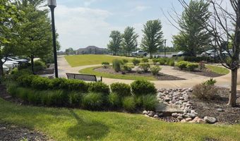 2390 Esplanade Dr 206, Algonquin, IL 60102