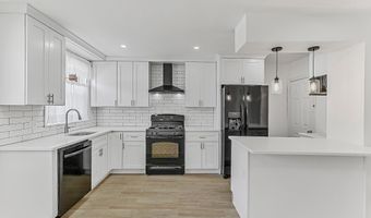 4304 OAKMONT St, Philadelphia, PA 19136