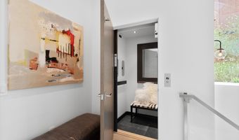 813 W Smuggler St, Aspen, CO 81611