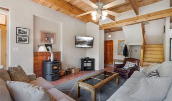 595 A CR 198, Canones, NM 87516