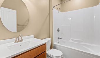 5704 County Road 262, Auxvasse, MO 65231