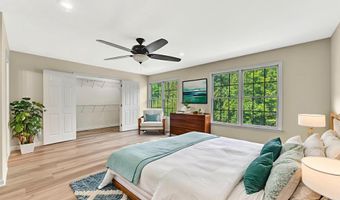 40 CALEB Ln, Princeton, NJ 08540