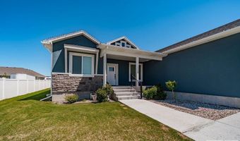 4839 Luxor Dr, Ammon, ID 83401