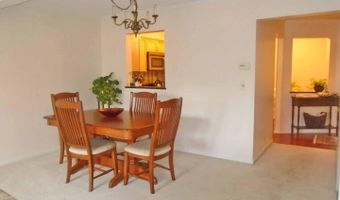 2547 Meade Ct, Ann Arbor, MI 48105