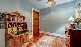 1600 CLARENDON Blvd W108, Arlington, VA 22209