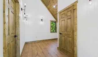 20 Joe Baker Rd, Batesville, AR 72501