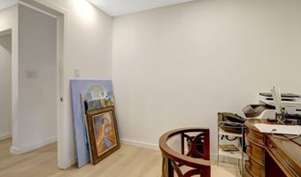 2113 N LINCOLN St, Arlington, VA 22207