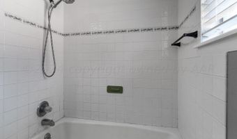 6205 MCCOY Dr, Amarillo, TX 79109