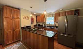 1012 West Rd, Belgrade, ME 04917