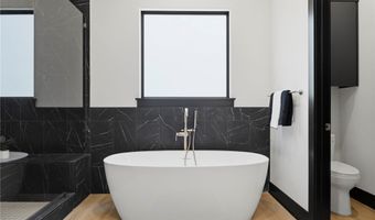 217 NE H St, Bentonville, AR 72712
