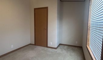 805 Elm St, Allison, IA 50602