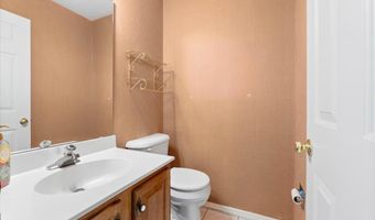 14 Cambridge Circle Ct, Ballwin, MO 63011