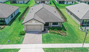 4820 SUMMIT VIEW Way, Auburndale, FL 33823