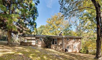 223 McLaurin Dr, Asheboro, NC 27203