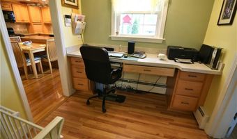 13 Cozy Ln, Cumberland, RI 02864
