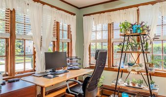 17 Marden St, Cranston, RI 02910