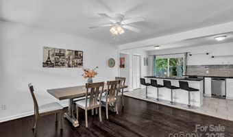 4930 Crestmont Dr, Charlotte, NC 28205